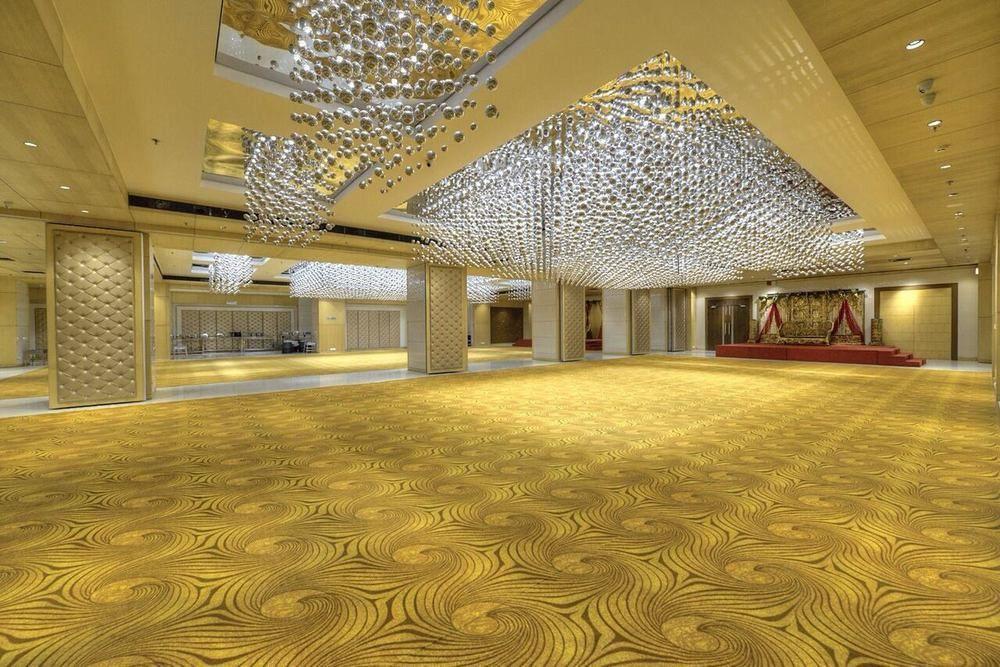 Hotel Delite Grand Faridabad Exterior foto