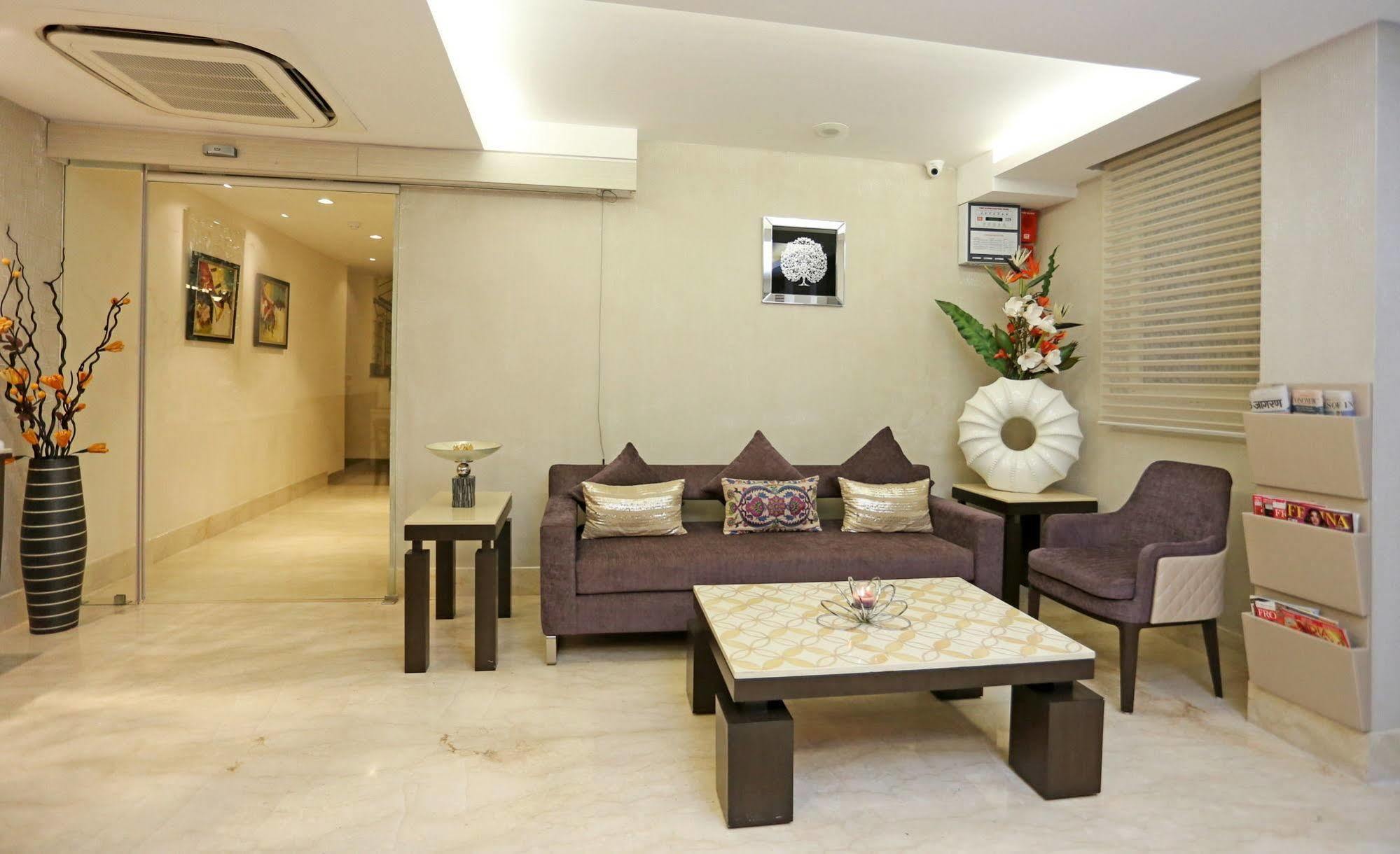 Hotel Delite Grand Faridabad Exterior foto